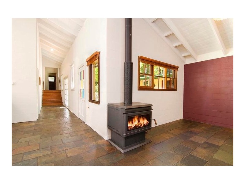 21 Jamieson Street, Wentworth Falls NSW 2782