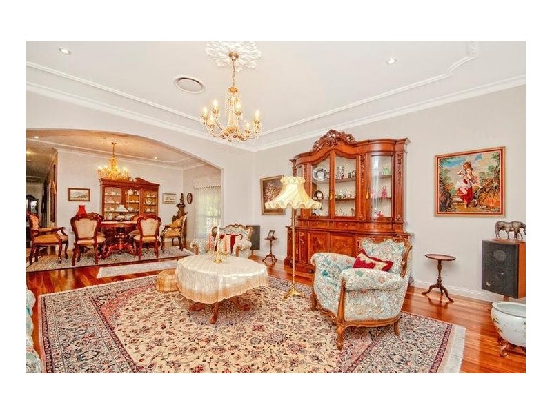 37 Erin Drive, King Creek NSW 2446