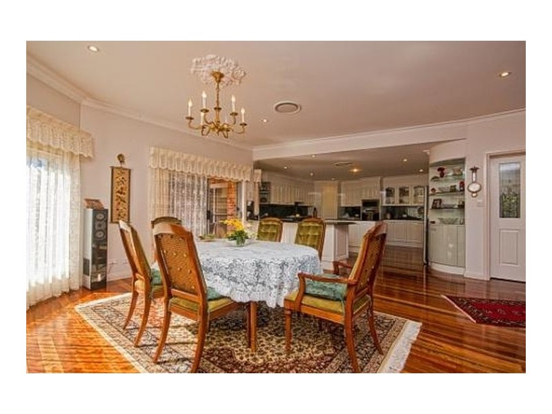 37 Erin Drive, King Creek NSW 2446