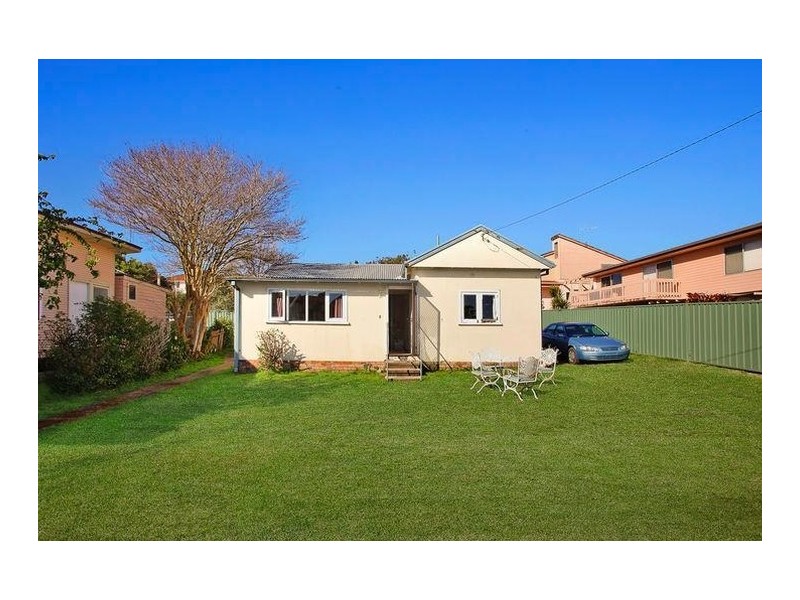 8 Golf Street, Port Macquarie NSW 2444