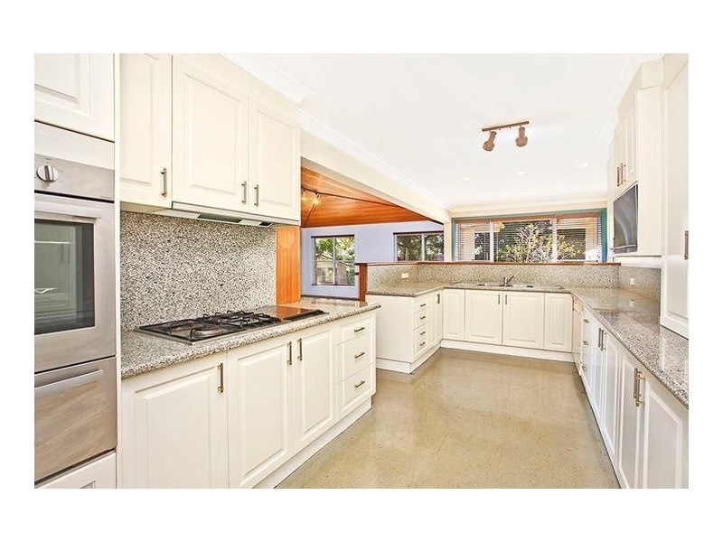 11 Lincoln Road, Port Macquarie NSW 2444