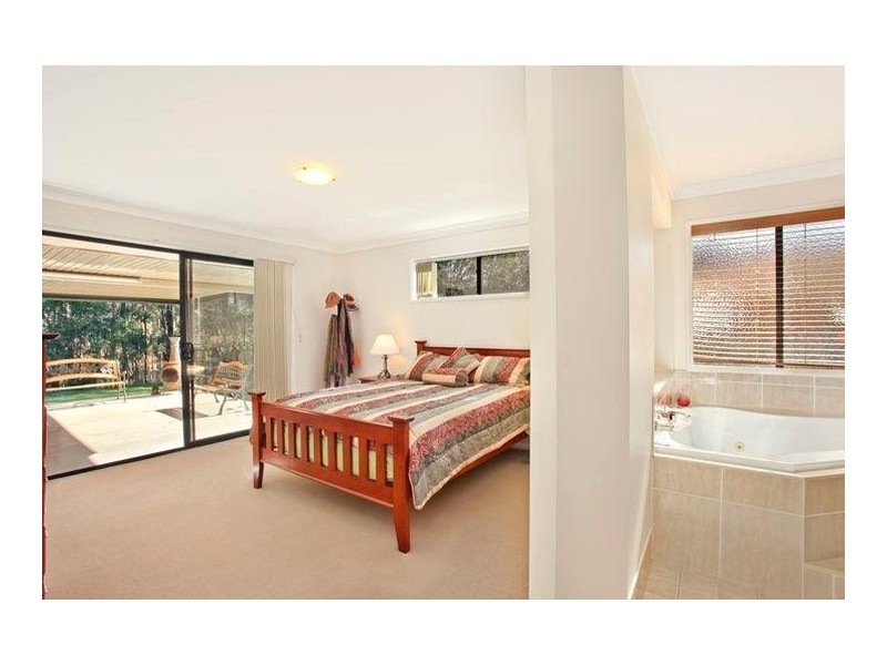 23 Abel Tasman Drive, Lake Cathie NSW 2445