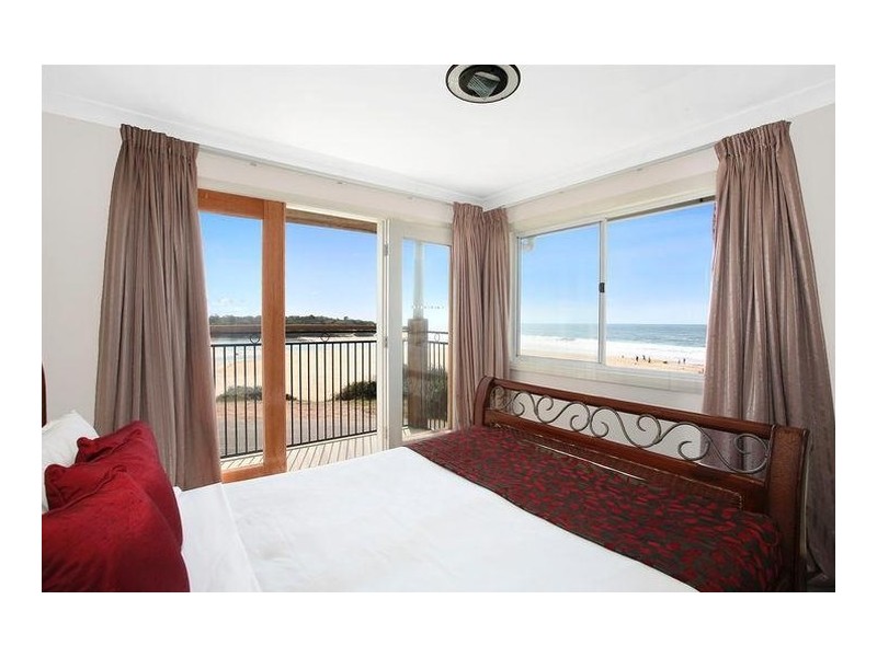 2 Bundella Avenue, Lake Cathie NSW 2445