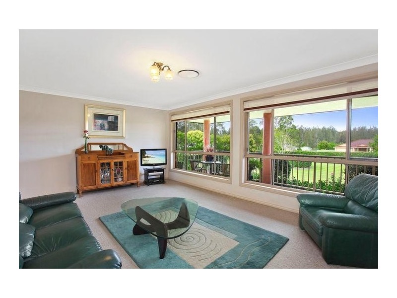 21 Forest Parkway, Lake Cathie NSW 2445