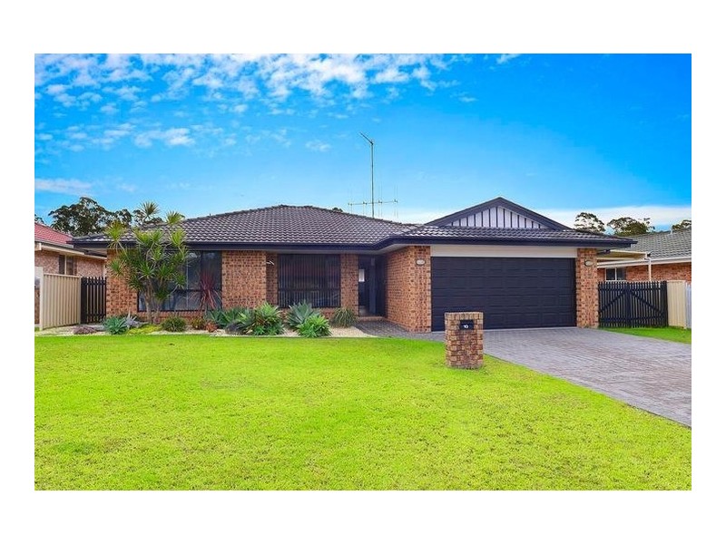 10 Timbertown Crescent, Wauchope NSW 2446