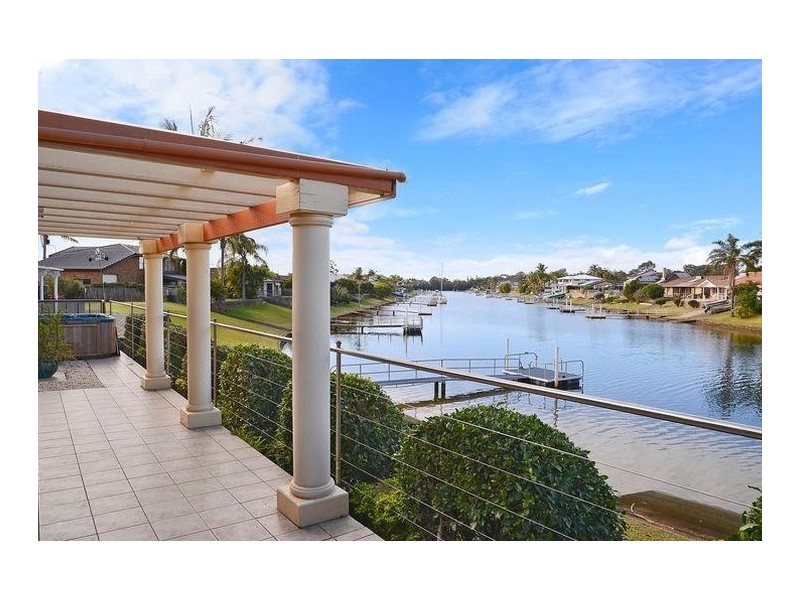 2 Laguna Place, Port Macquarie NSW 2444
