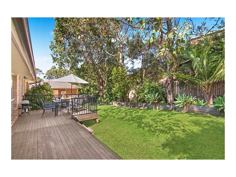 60 Tallong Drive, Lake Cathie NSW 2445