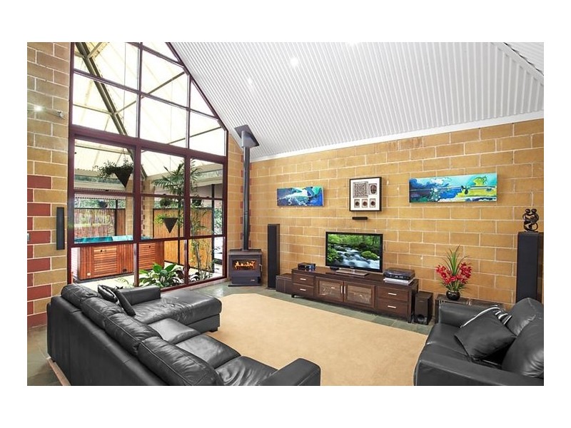 6 Cooinda Place, Lake Cathie NSW 2445