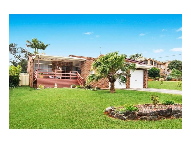 52 Yarranabee Road, Port Macquarie NSW 2444