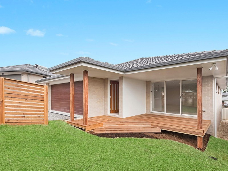 2/4 Protea Place, Port Macquarie NSW 2444