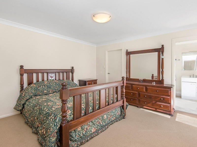 302 Crestwood Drive, Port Macquarie NSW 2444