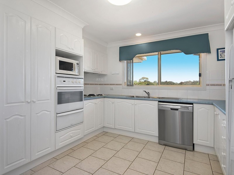 10 Crestwood Drive, Port Macquarie NSW 2444