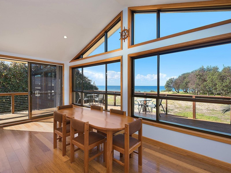 120 Camden Head Road, Dunbogan NSW 2443