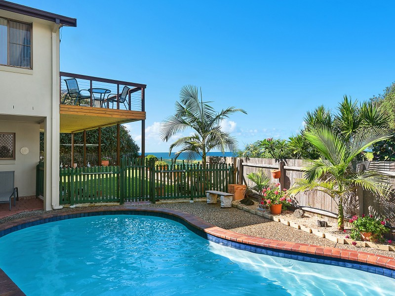 120 Camden Head Road, Dunbogan NSW 2443