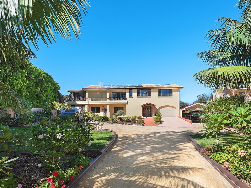 120 Camden Head Road, Dunbogan NSW 2443