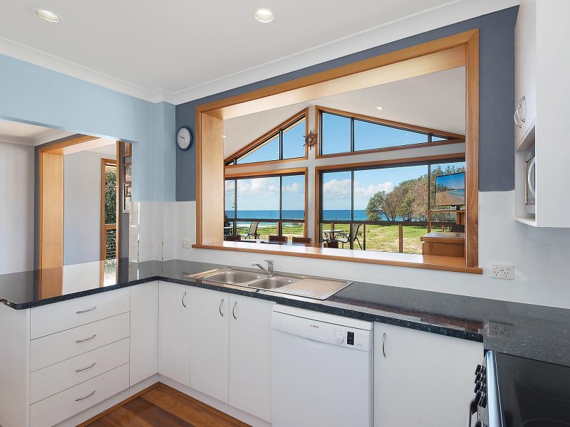 120 Camden Head Road, Dunbogan NSW 2443