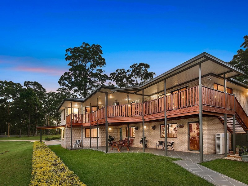 1 Manzanillo Drive, King Creek NSW 2446