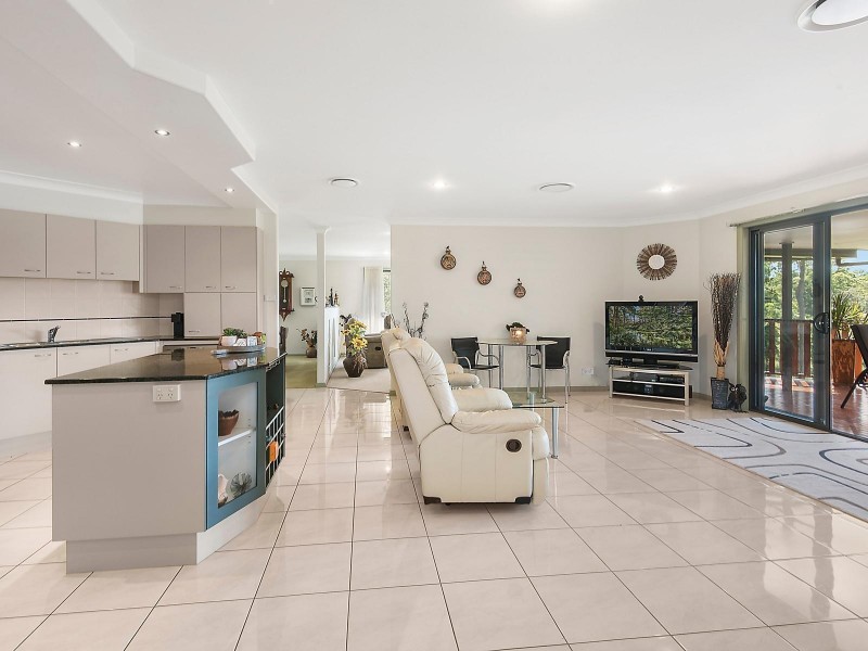 1 Manzanillo Drive, King Creek NSW 2446