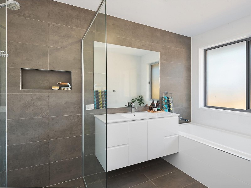 6 Kingston Town Loop, Port Macquarie NSW 2444