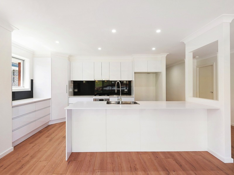 98 Crestwood Drive, Port Macquarie NSW 2444