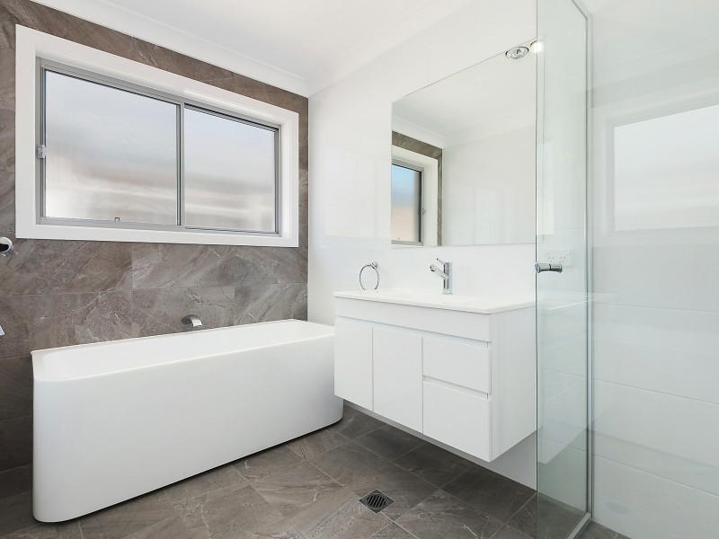 98 Crestwood Drive, Port Macquarie NSW 2444