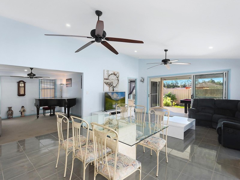 13 Kara Close, Lake Cathie NSW 2445