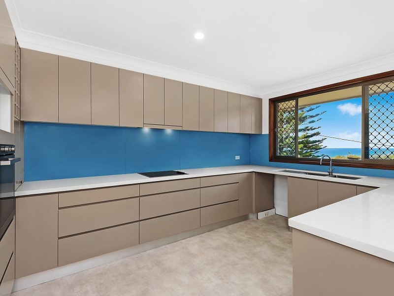 9 Davis Crescent, Port Macquarie NSW 2444