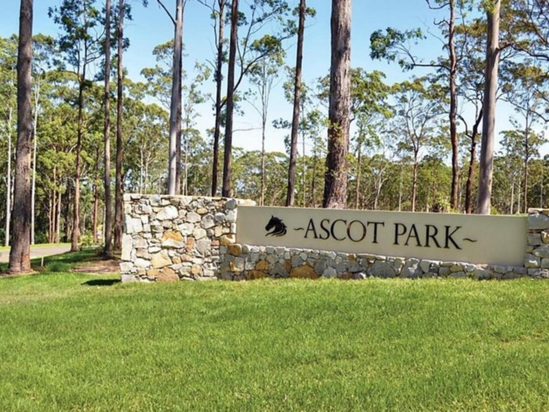 2 Black Caviar Parade, Port Macquarie NSW 2444