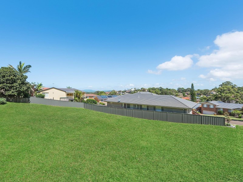 8 The Plateau, Port Macquarie NSW 2444