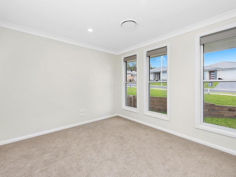 9 Marchment Street, Thrumster NSW 2444