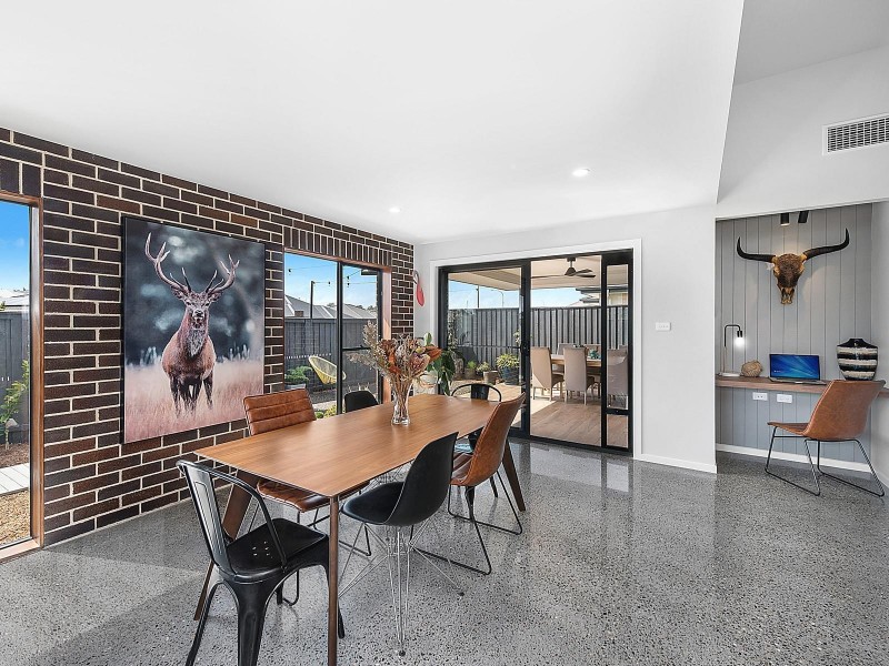 4b Boltwood Way, Thrumster NSW 2444