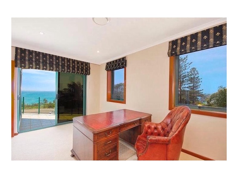 5 Pacific Drive, Port Macquarie NSW 2444