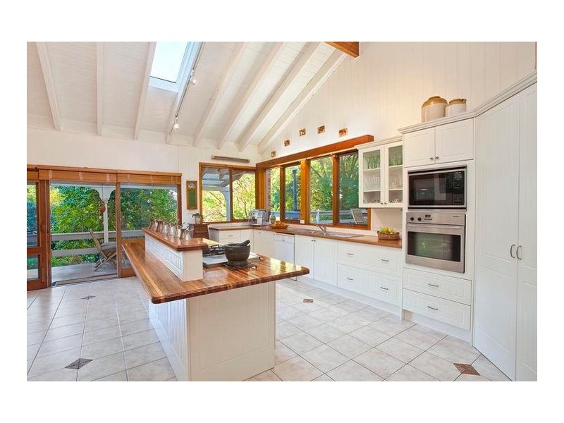 317 Cordeaux Road, Mount Kembla NSW 2526