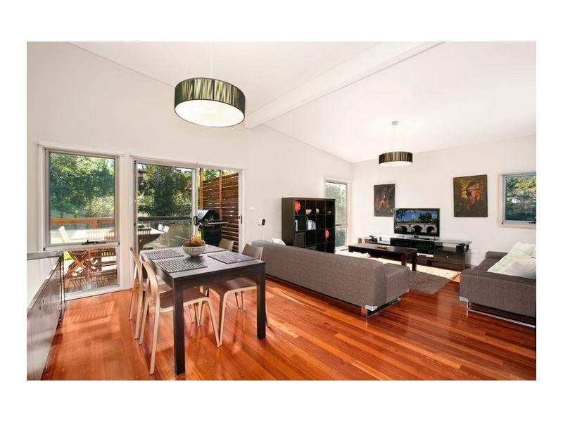 12 Woodlands Place, Figtree NSW 2525