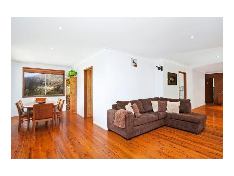 34 Railway Crescent, Stanwell Park NSW 2508