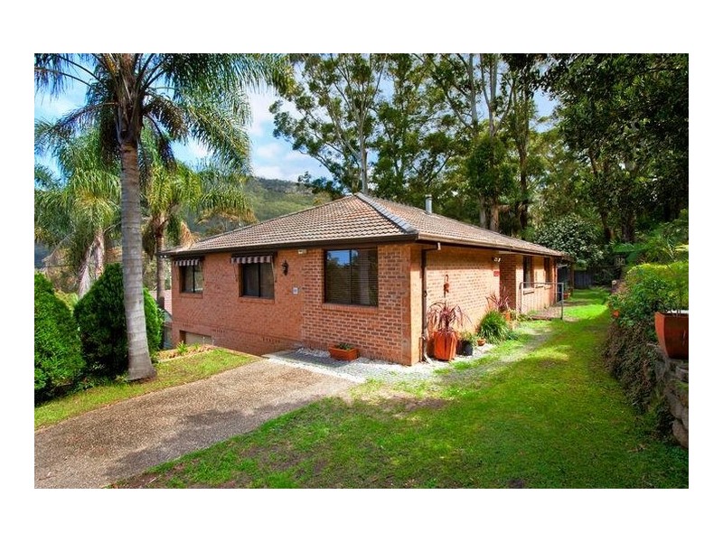 34 Railway Crescent, Stanwell Park NSW 2508