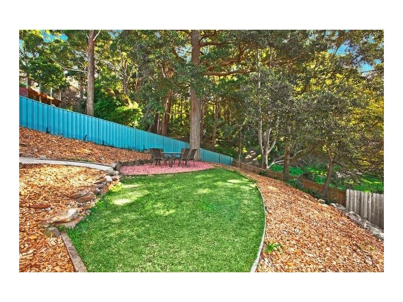 16 Balmer Crescent, Woonona NSW 2517