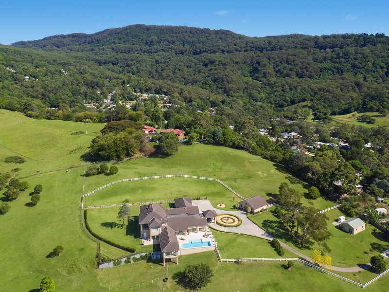 227 Cordeaux Road, Mount Kembla NSW 2526