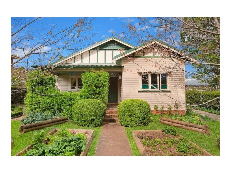 50 Churchill Street, Jamberoo NSW 2533