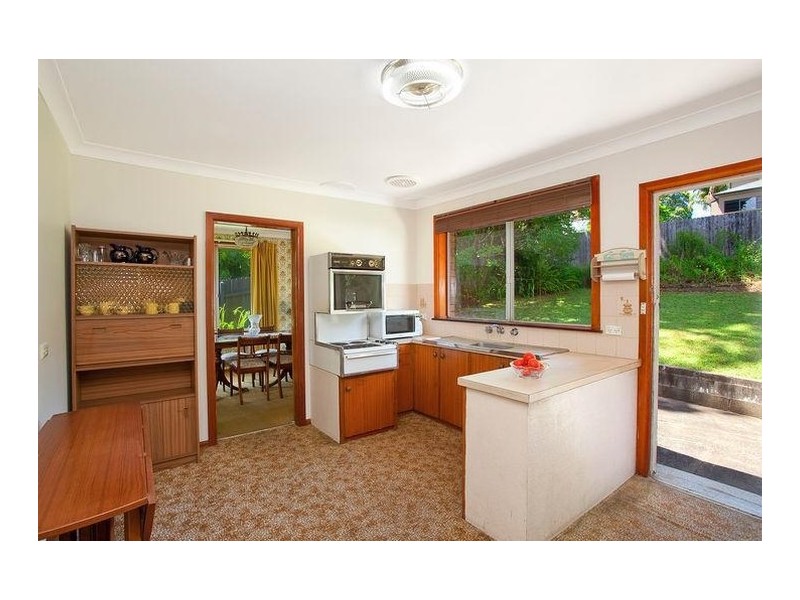 27 Gorrell Crescent, Mangerton NSW 2500