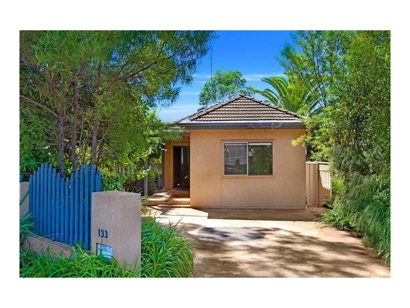 133 Gladstone Avenue, Coniston NSW 2500