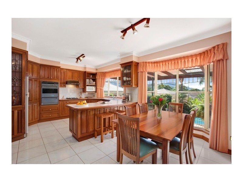 138 Derribong Drive, Cordeaux Heights NSW 2526