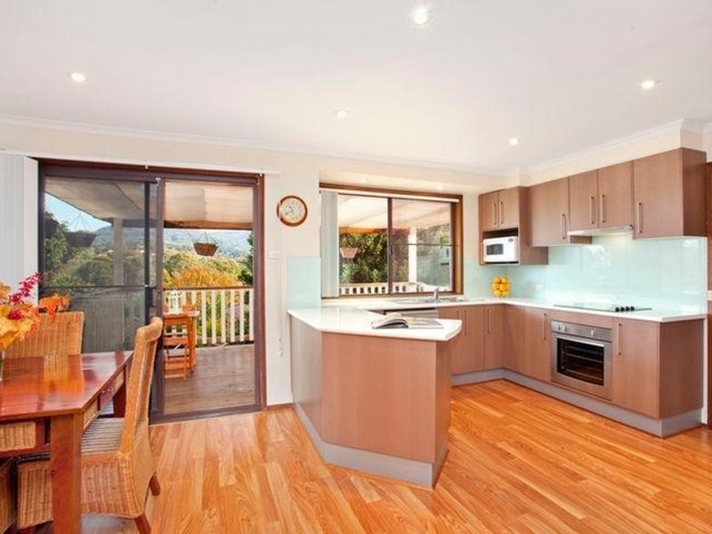 6 Amaroo Avenue, Figtree NSW 2525