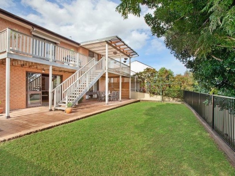 6 Amaroo Avenue, Figtree NSW 2525