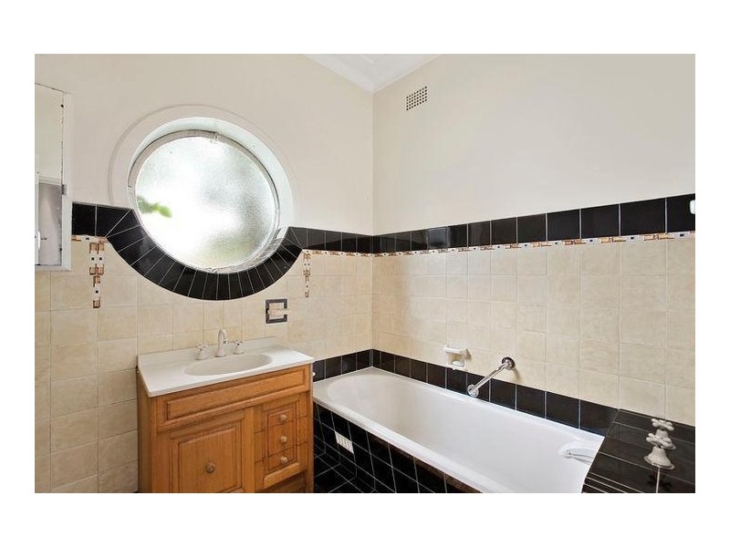 38 Lucinda Street, Gwynneville NSW 2500