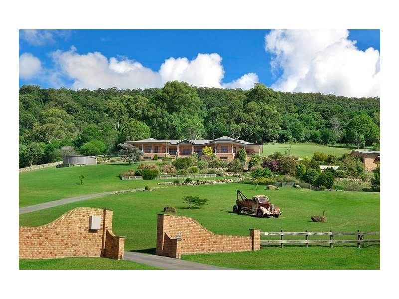 147 Daintree Drive, Albion Park NSW 2527