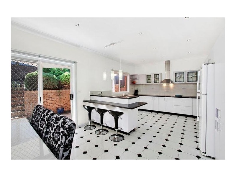 18 Toolangi Close, Cordeaux Heights NSW 2526