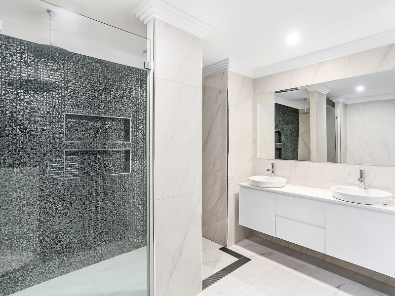 7 Baker Crescent, Figtree NSW 2525