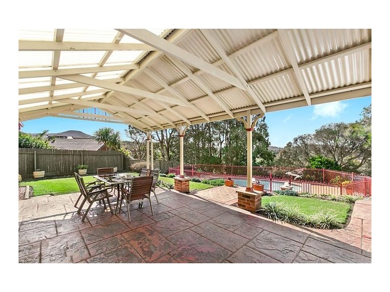 28 Deenyi Close, Cordeaux Heights NSW 2526