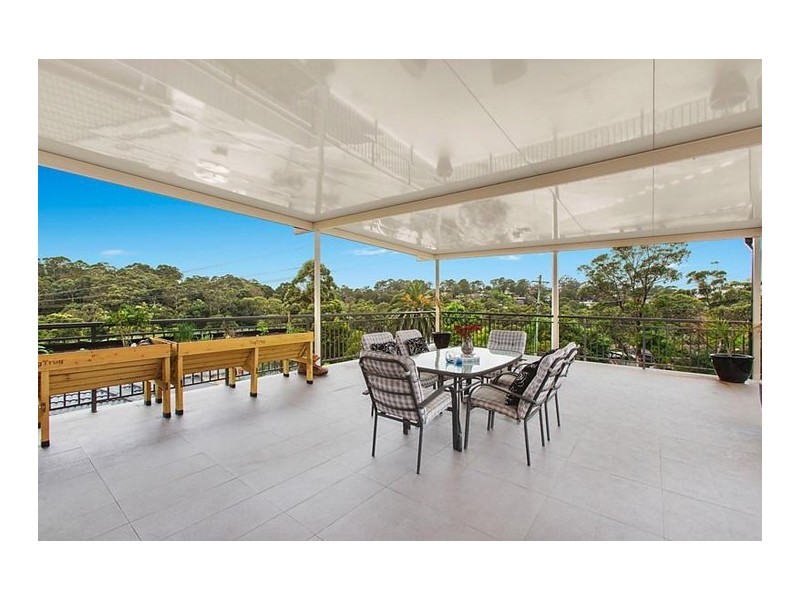 16 Branch Avenue, Figtree NSW 2525